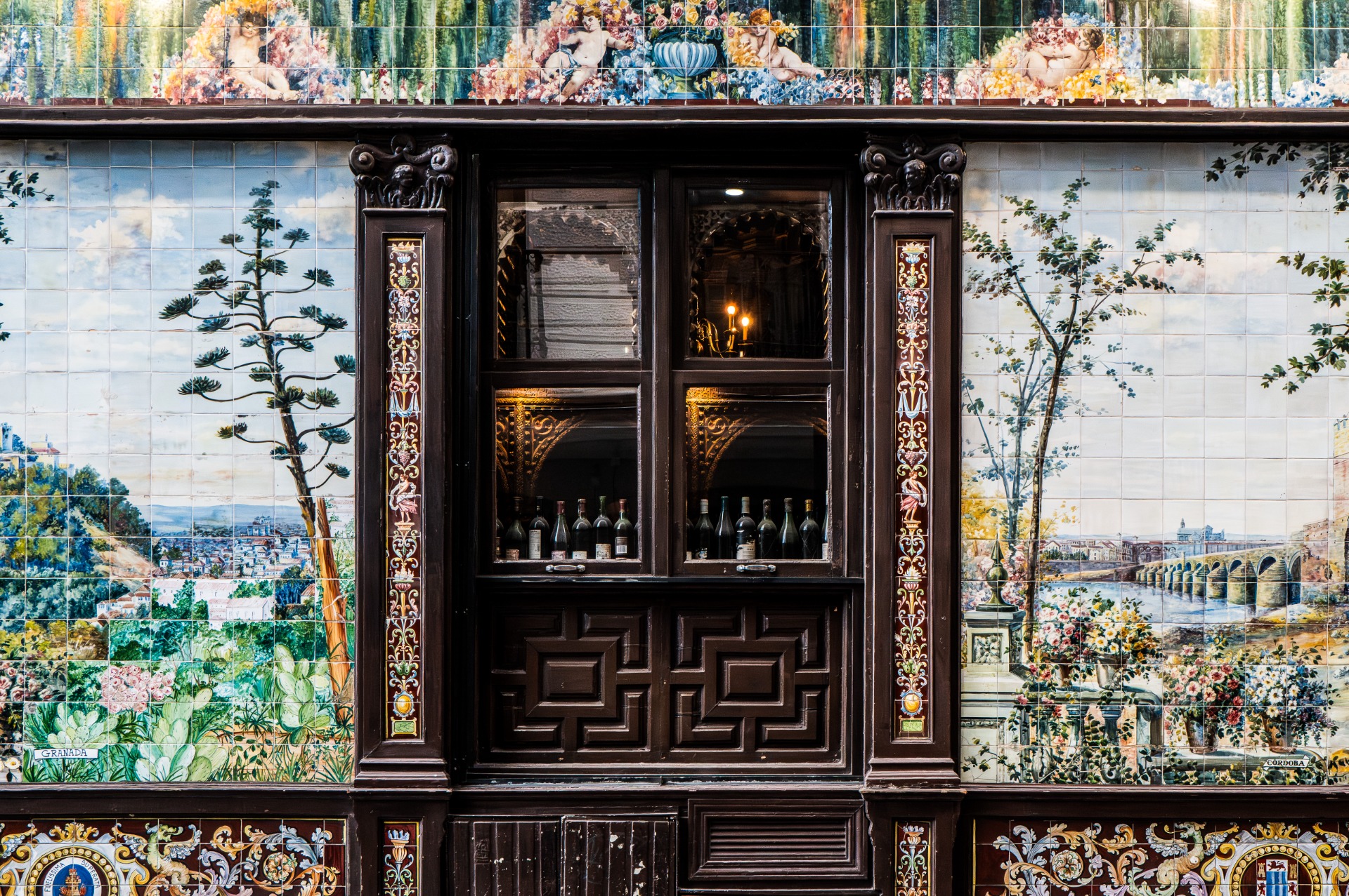 ilustrační foto - vinárny a tapas bary jsou v madridu opravdu krásné